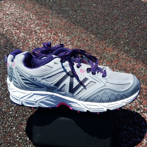New Balance  sneakers NWOB - Picture 7 of 8